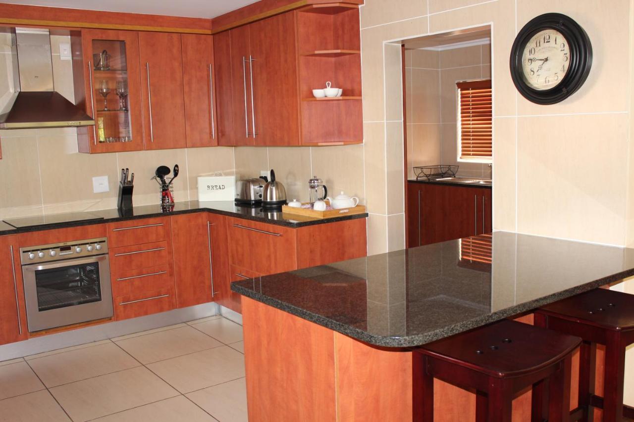 Topaz Cove Luxury Villas Edenvale Exterior photo