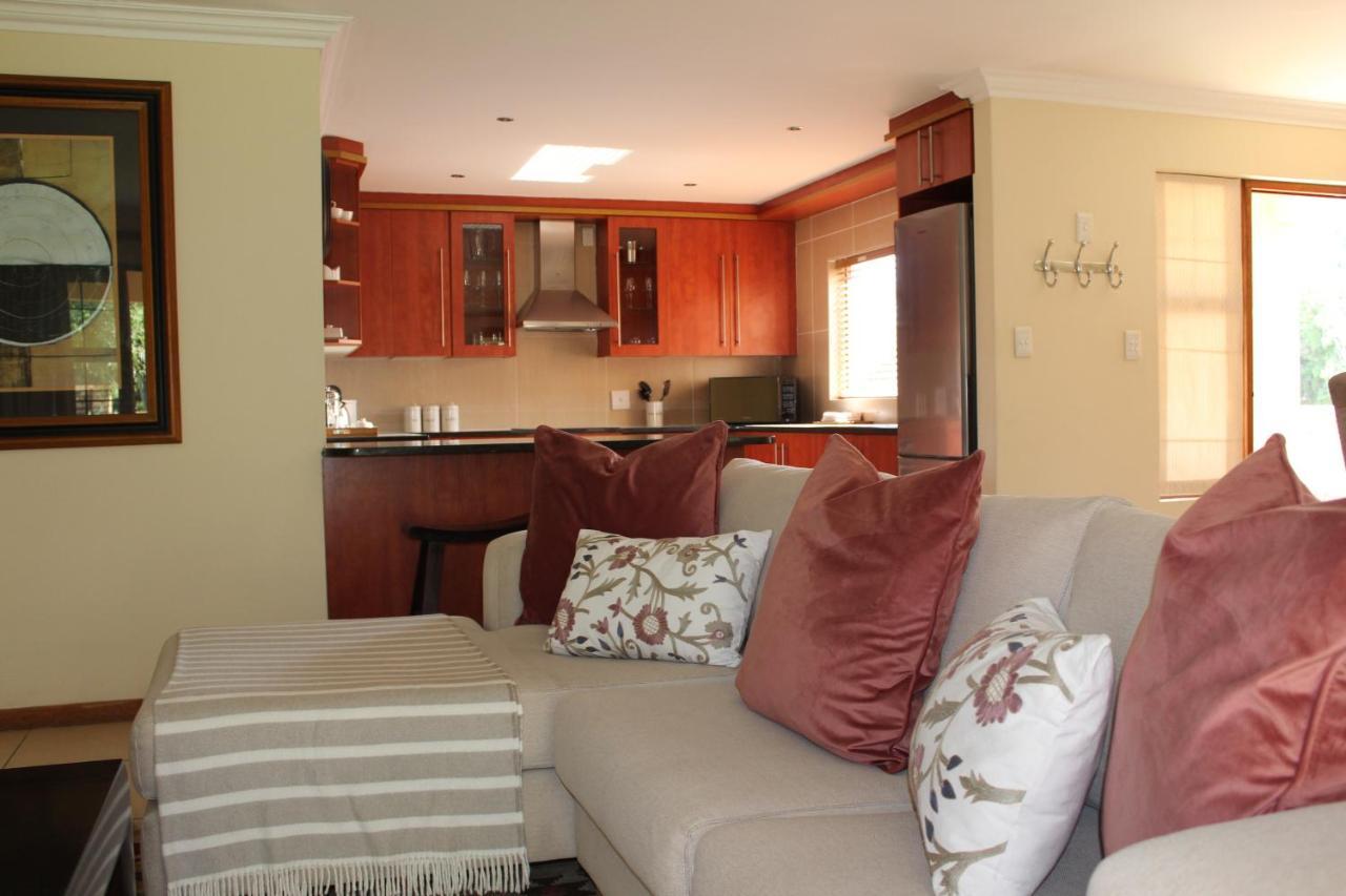 Topaz Cove Luxury Villas Edenvale Exterior photo
